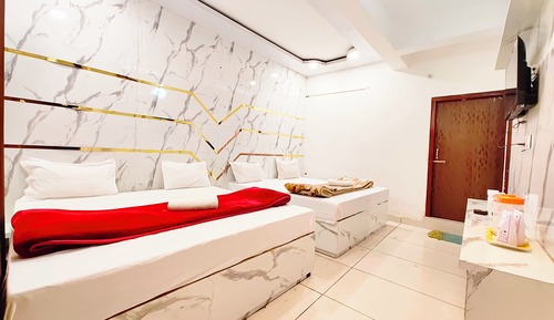 Deluxe Quadruple Room