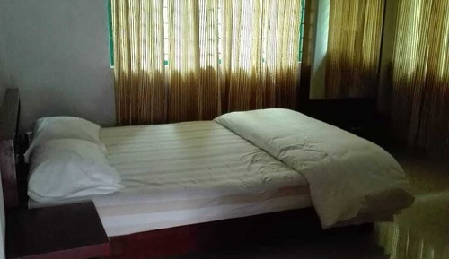 Deluxe Double Room, City View