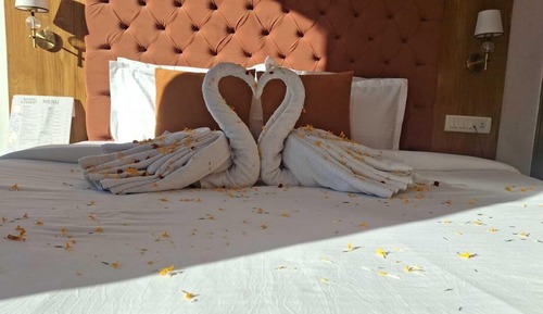 Deluxe Suite, 1 King Bed