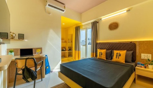 Superior Double Room with Balcony