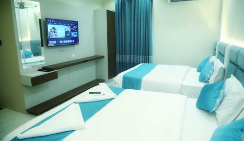 Superior Double Room, City View