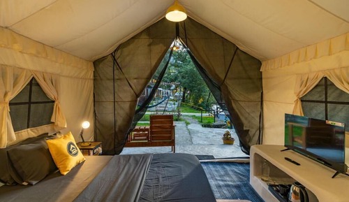Standard Swiss Tent