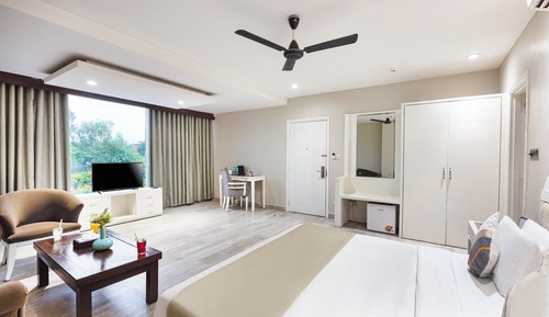 Luxury Studio, City View