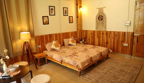 Deluxe Double Room, Courtyard View