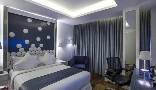 Deluxe Twin Room, City View