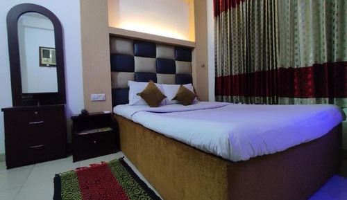 Deluxe Single Room