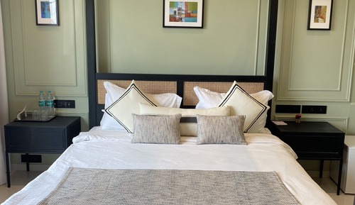 Premium Room