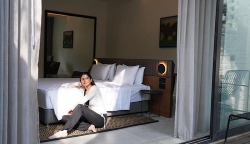 Suite, 1 King Bed, Non Smoking (with Sofabed)