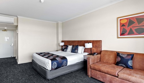 Superior Room, 1 King Bed