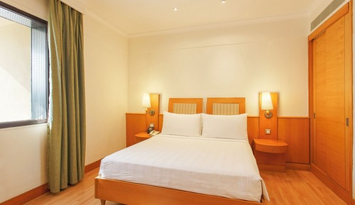 Premier Suite