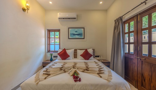 Deluxe Villa