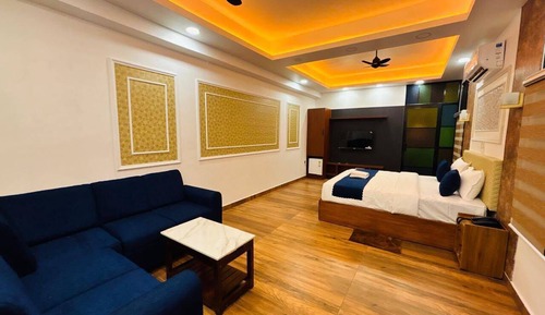 Suite