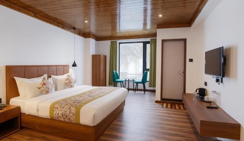 Superior Double Room, City View
