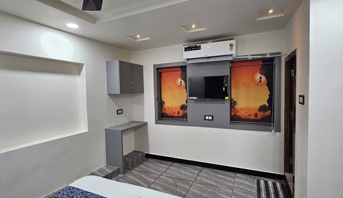 Deluxe Double Room, City View