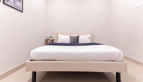 Apartment (3 Bedrooms)