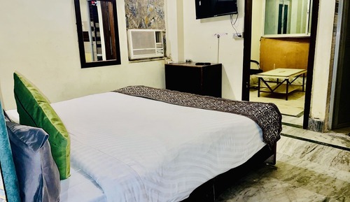 Economy Double Room