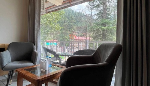 Superior Room, Balcony, Mountain View