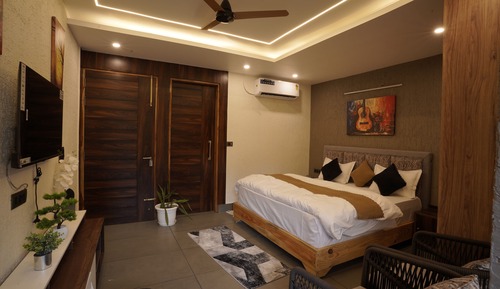Luxury Triple Room