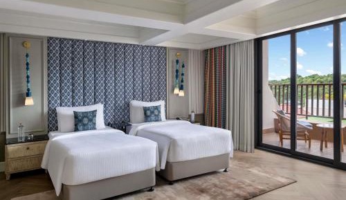Premium Twin Room with Bath Tub and Balcony - - Beer Bucket 4 on arrival, INR 1000 SPA Credit, 15% Discount on Food & Beverages