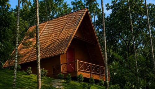 Mud House with Stream View – Non Air Conditioned