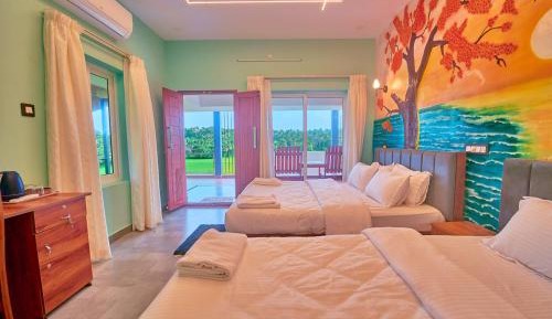 Twin Room with Balcony