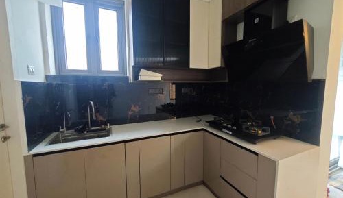 Two-Bedroom Apartment with Balcony