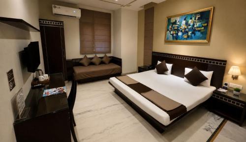 Comfort Family Room