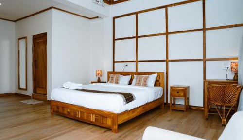 Superior King Room