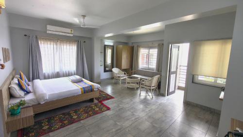 King Room with Balcony