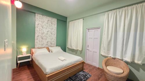 Two-Bedroom Apartment with Balcony and Terrace