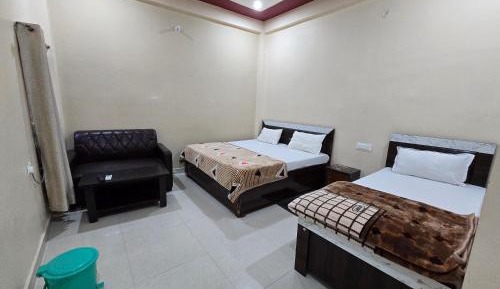Deluxe Family Room