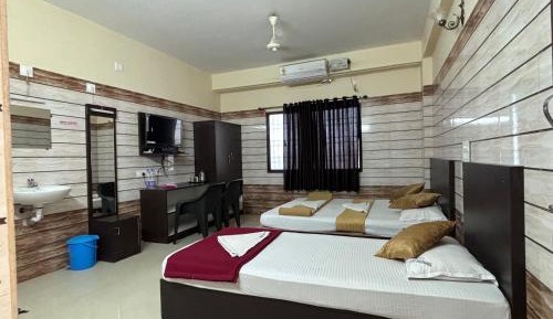 Deluxe Triple Room