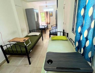 4-Bed Male Dormitory Room 