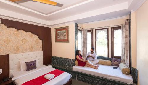 Deluxe Double or Twin Room with Lake View
