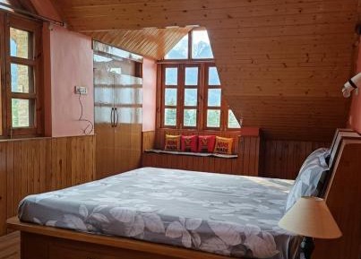 Double Room with Mountain View