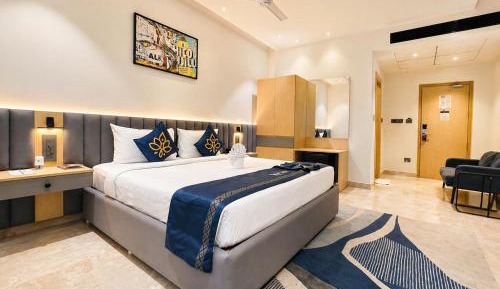 Superior King Room