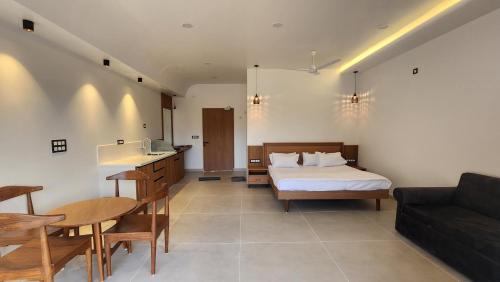 King Room with Balcony