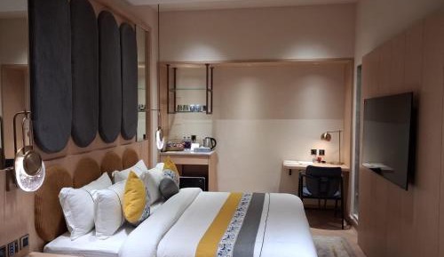 King Suite with Spa Bath