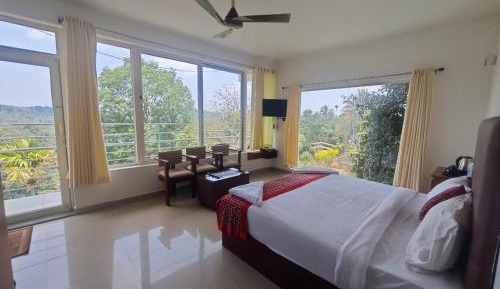Family Suite with Balcony