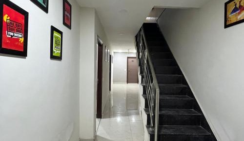 Deluxe Double Room (2 Adults + 1 Child)