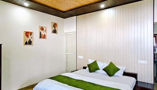 Double Room with Mountain View