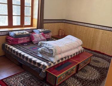 Double Room with Shared Bathroom