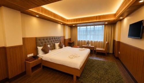 King Room with Mountain View