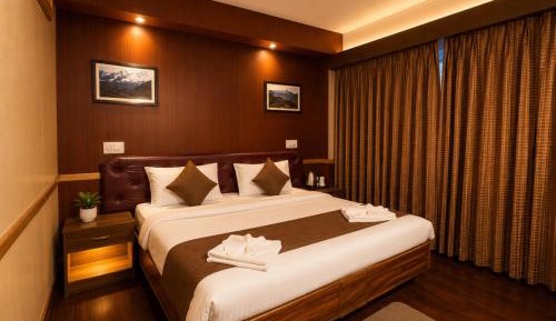 Standard King Room