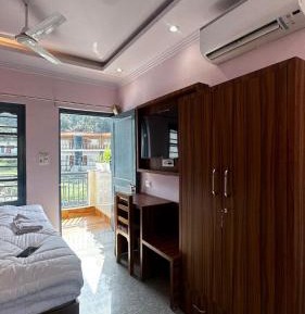 Double Room with Mountain View