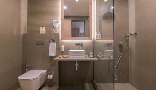 Suite with River View