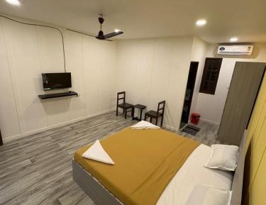 Double Room with Balcony (2 Adults + 1 Child)
