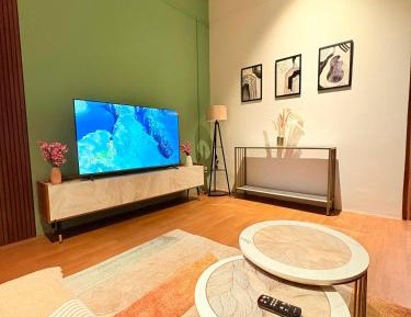 Deluxe Apartment