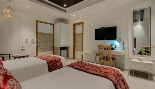 Deluxe Double or Twin Room