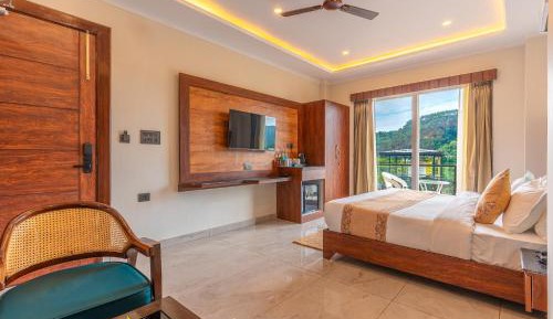 Double Room with Mountain View